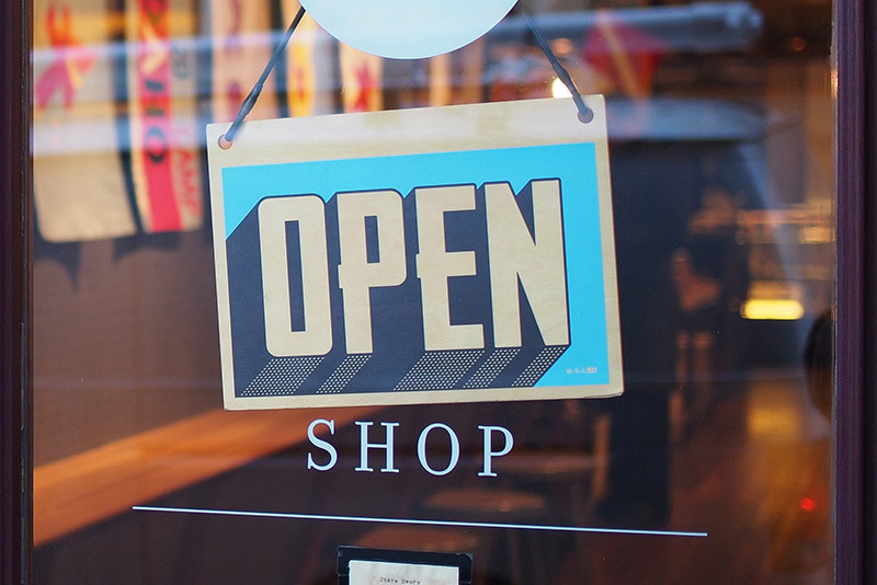 Consument bezoekt steeds minder vaak fysieke winkel