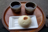 Japan: Saka-manju