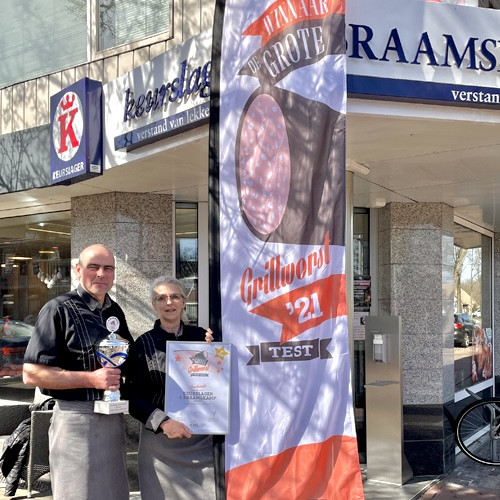 Keurslager Braamskamp wint Grote Grillworsttest 2021