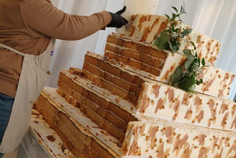 Ter Groene Poorte breekt wereldrecord vegan cake