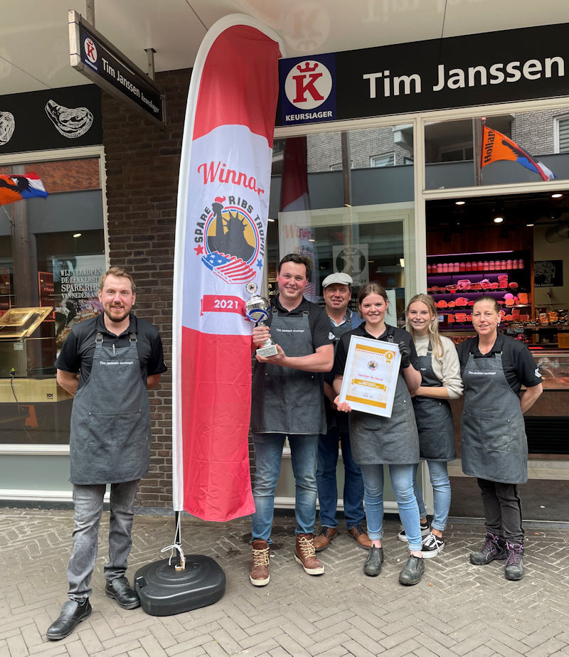 Keurslager Tim Janssen wint Spareribs Trophy 2021